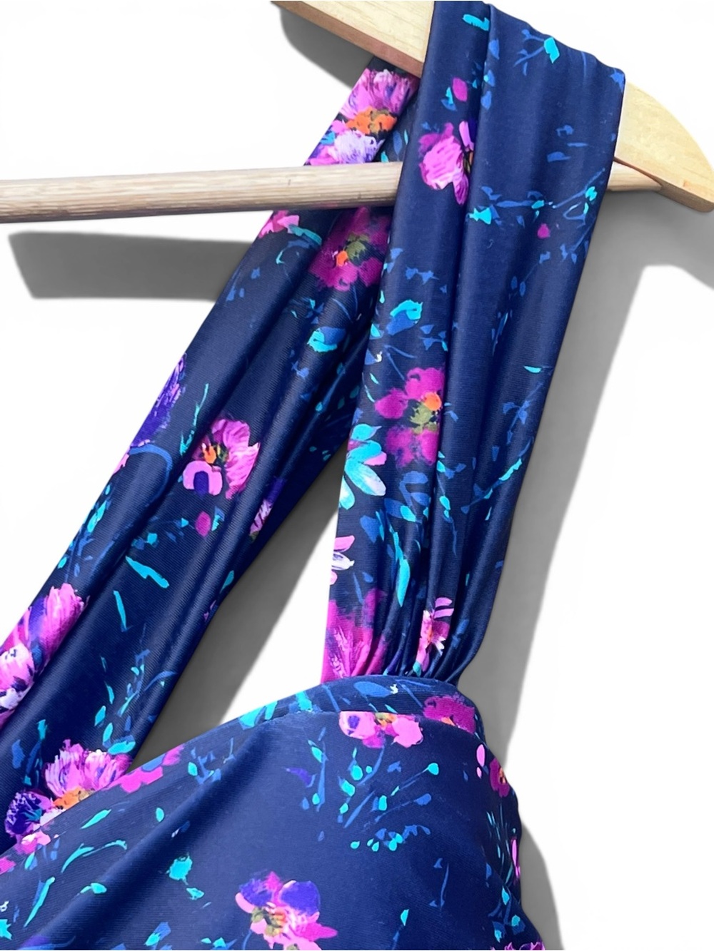 Coco Reef Floral Print Swim Dress Skirted Swimsuit Underwire Support - Picture 8 of 16